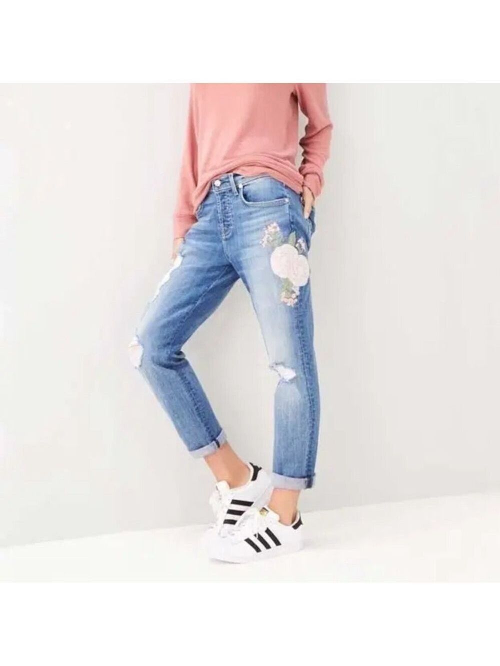 7 FOR ALL MANKIND JOSEFINA FLORAL EMBROIDERED DISTRESSED BOYFRIEND JEANS SZ 27